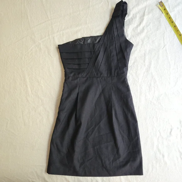 MM Couture One-Shoulder Black Cocktail Dress - Picture 10 of 11